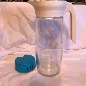 1 litre water jug